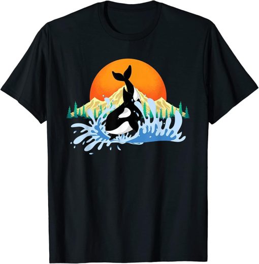 Sunset Sea Waves Ocean Animal Lover Gift Killer Whale Orca T-Shirt